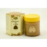 Květový pyl v medu