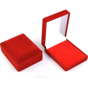 Dárková krabička Sametová dárková krabička obdélník červená 7.5 x 6cm