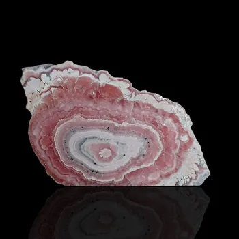 Přírodní kámen Rodochrozit z Argentiny 76x49mm