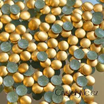 kovové hot-fix kameny barva 02 zlatá mat velikost 4mm, balení 100 nebo 500ks barva: hot-fix kovový barva 02 zlatá mat, velikost: velikost 4mm, prodejní balení: balení 100ks