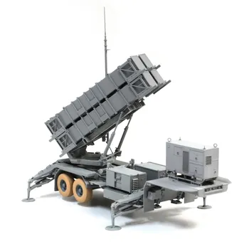 Plastikový model Dragon MIM-104C Patriot Surface-to-Air Missile System 1:35 