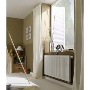 Radiátor KERMI Profil-V deskový radiátor 12/500/800 (850 W) spodní připojení