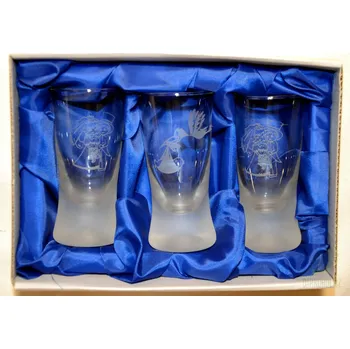 Pískované panáky - Novomanželé a čáp