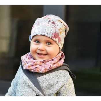 Nákrčník růžový kytičkovaný nákrčník