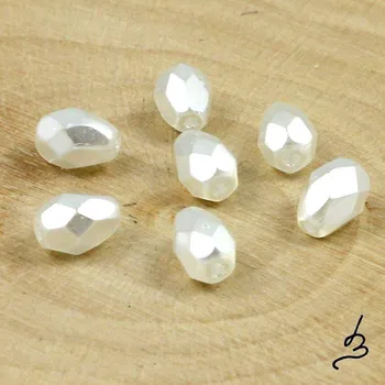 Korálek Korálky broušené kapky voskované 7x5mm – 20 ks