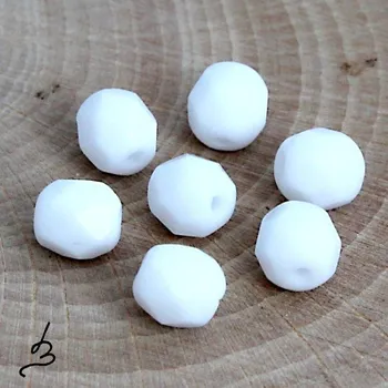 Korálek Broušené korálky 6mm bílé – 30 ks