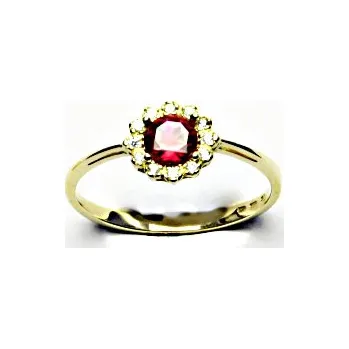 Prsten Zlatý prsten, žluté i bílé zlato, červený zirkon, čiré zirkony - T 1495