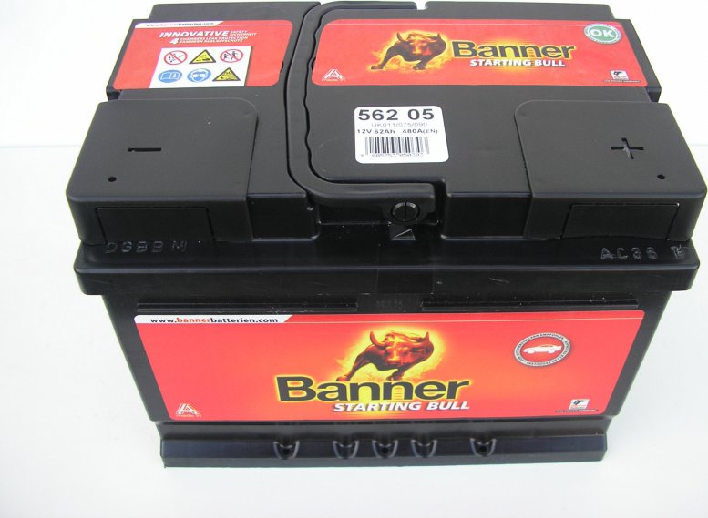 Autobaterie Banner Starting Bull 30Ah 300A 530 30