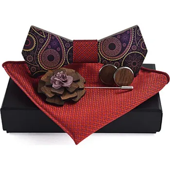 Motýlek Dřevěný motýlek s knoflíčky, kapesníčkem a broží Miranda Jacquard