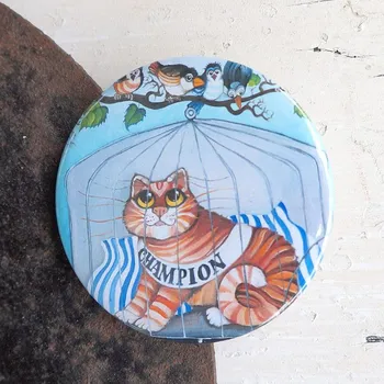 Dekorativní magnet Zuzana Honsová Šampion magnet 56 mm