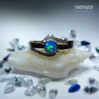 Prsten Kasiopea - prsten s amazonským opálem, Materiál: Růžové zlato, ryzost 585/1000