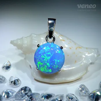 Přívěsek Diana 10 - přívěsek se světle modrým opálem, Materiál: Bílé zlato, ryzost 585/1000