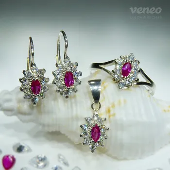 Souprava šperků Lostris – sada šperků s rubíny a čirými zirkony , Materiál: Růžové zlato, ryzost 585/1000