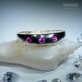 Prsten Trinida - prsten s rubíny , Materiál: Růžové zlato, ryzost 585/1000