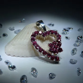 Přívěsek Srdce 3074 - přívěsek s růžovými zirkony, Materiál: Bílé zlato, ryzost 585/1000