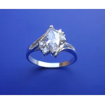 Prsten Tanečnice – prsten s čirými zirkony, Materiál: Růžové zlato, ryzost 585/1000