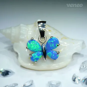 Přívěsek Motýlek - přívěsek s thajskými opály, Materiál: Bílé zlato, ryzost 585/1000