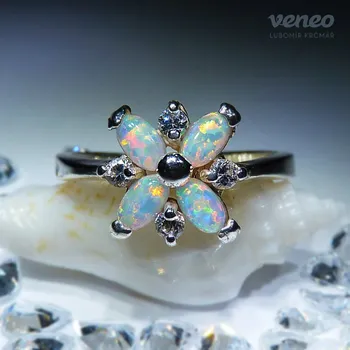 Prsten Andromeda - prsten s australskými opály a čirými zirkony, Materiál: Růžové zlato, ryzost 585/1000