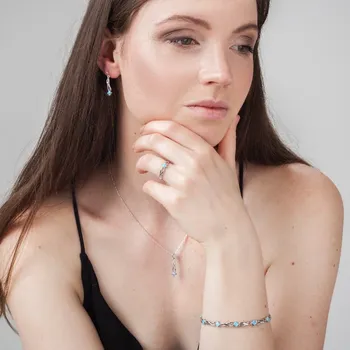 Souprava šperků Violeta - sada šperků se světle modrými opály, Materiál: Růžové zlato, ryzost 585/1000