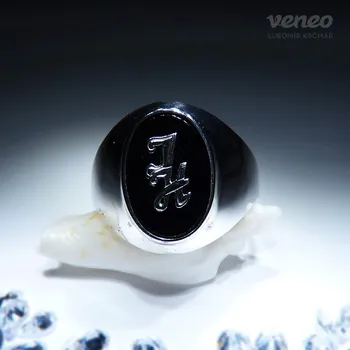 Prsten Nestor - pánský prsten s onyxem a monogramem na přání, Materiál: Růžové zlato, ryzost 585/1000