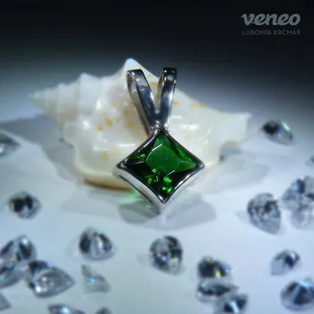 Přívěsek Kleopatra - přívěsek se swarogreenem, Materiál: Bílé zlato, ryzost 585/1000