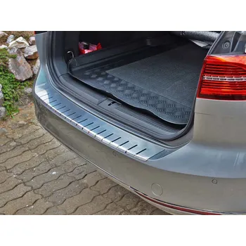 Tuning Kryt prahu pátých dveří VW Passat B8 2015-2023 Variant • nerez • Alu-Frost
