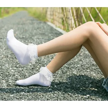 Dámské ponožky IGNITE Bílé bavlněné ponožky s krajkou + Doprava zdarma