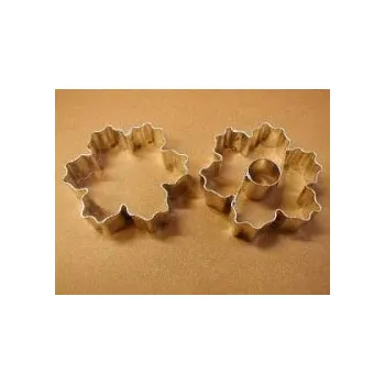 Vykrajovátko Vykrajovátka - Kytičky vroubkované se středem sada 2 kusy