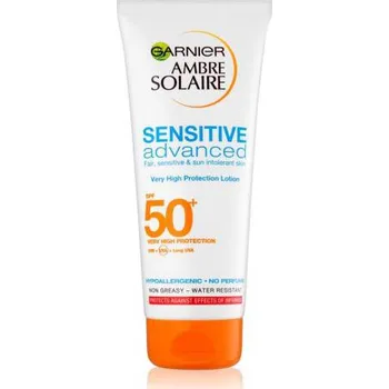 Přípravek na opalování Garnier Ambre Solaire Sensitive SPF 50 200 ml