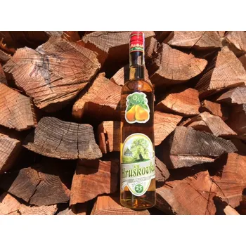 Likér Apicor Hruškovka 0,5l - bylinný likér