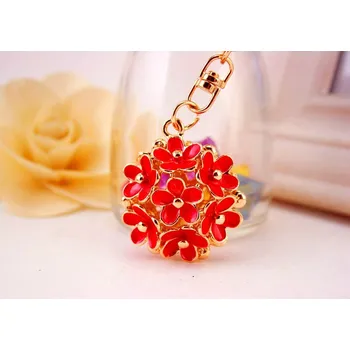 Přívěsek na klíče červená kytice
