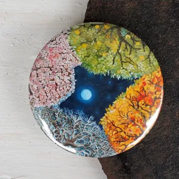 Dekorativní magnet Zuzana Honsová Rok magnet 56 mm