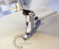 Úzká patka na všívání zipu Husqvarna Viking 412565745