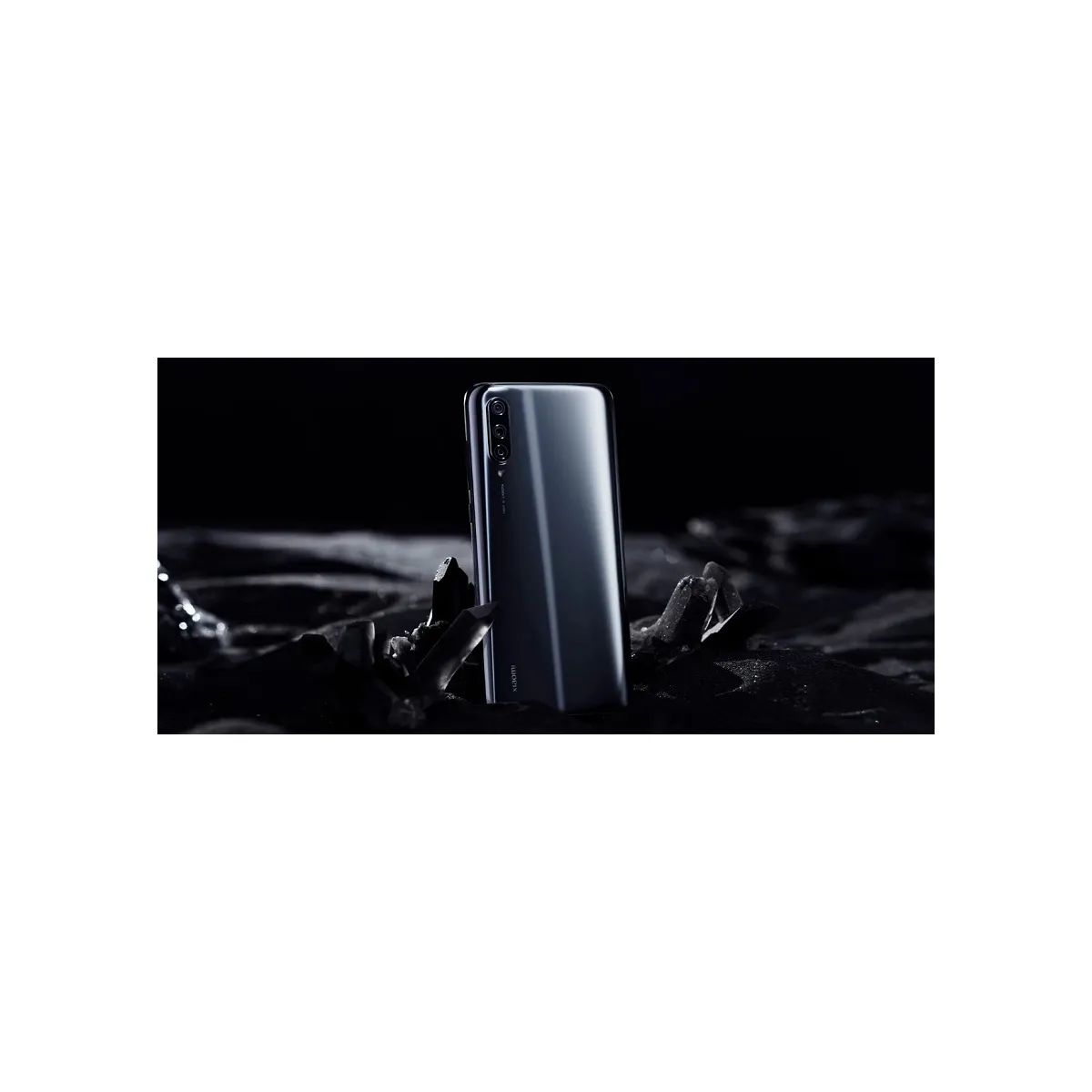 Xiaomi Mi 9 Lite zadní strana