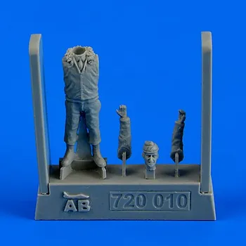 Plastikový model Aerobonus 1/72 U.S.A.F. Fighter Pilot - Korean War 1950-1953