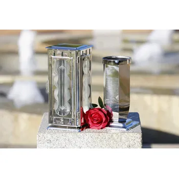 Smuteční dekorace Hřbitovní lampa zdobená kruhy s vázou malou