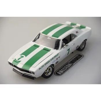 autíčko Chevrolet Camaro Z/28 Trans Am 1967 #7 (sběratelský model, určeno pouze k vystavení)