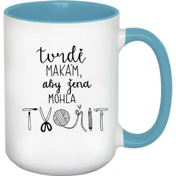 Hrnek velký barevný s potiskem hrnek "Tvrdě makám"