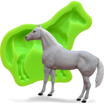 Jedlá dekorace na dort Silikonová formička kůň II