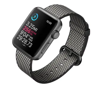 šedé Apple Watch Series 3 s šedým řemínkem