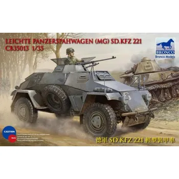 Plastikový model Bronco 1/35 Leichter Panzerspähwagen (MG) Sd.Kfz. 221