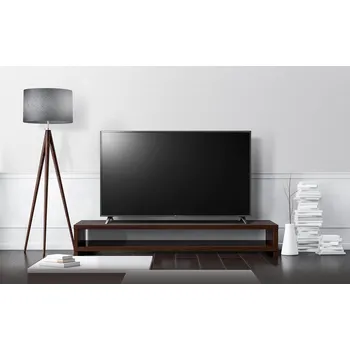 televize LG 55" LED 55UM7000 v interiéru