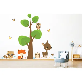 Samolepící dekorace Obrovský strom a zvířátka samolepky na zeď arch 26 x 47 cm