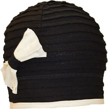 Čepice Jarní/podzimní dívčí úpletová čepice s lemem a mašličkou Hugo 30032490 černá/smetana - 46-49 cm