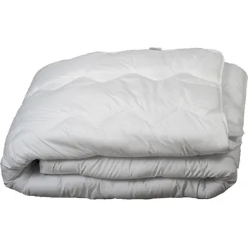 přikrývka Přikrývka F 135x200 cm, hotelová prošívaná 1150g