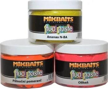 Návnadová surovina Mikbaits Fluo Paste oliheň 100 g