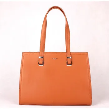 Hnědá velká hladká kabelka na rameno/do ruky David Jones CM5732