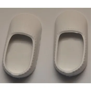 Doplněk pro panenku Bíle střevíčky na panenky 21 cm (Boty na Miniamigas - Paola Reina)