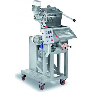 Strojek na těstoviny Výrobník tlačených těstovin průmyslový P50 s hnětačem Sleva 51000Kč