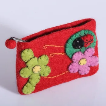 Taštička s beruškou červená - POSLEDNÍ KUS!